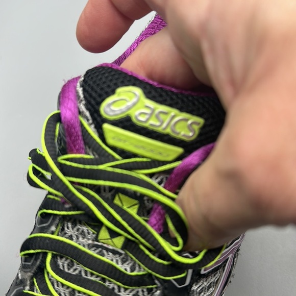 Oasis's women’s athletic shoes size 7.5 - Picture 4 of 10